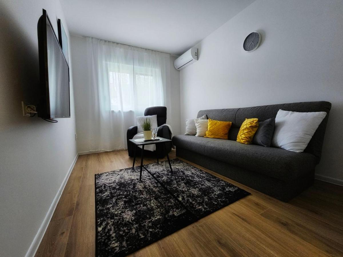 Marija Apartman Osijek Exterior photo
